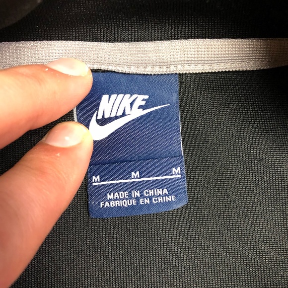 Nike Black Full Zip Sweater Mens Medium - Picture 2 of 3